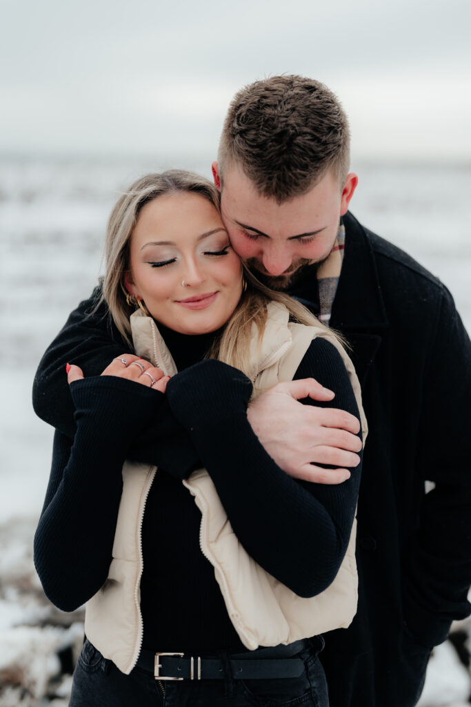 Couple at Woodlawn Beach, Hamburg NY